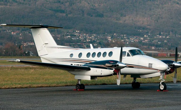 KINGAIR-200-4