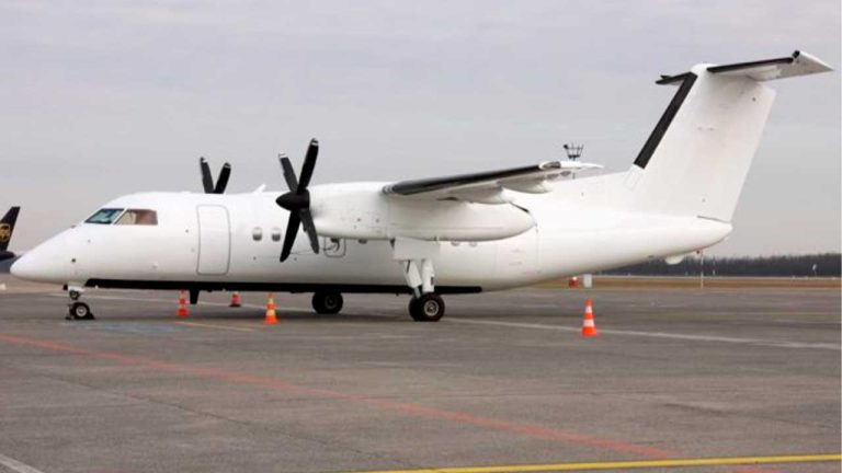 Dash-8-Q300